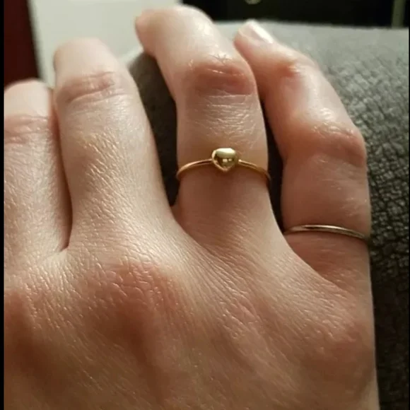 Tiny Heart Ring, Size 7 - Picture 6 of 6